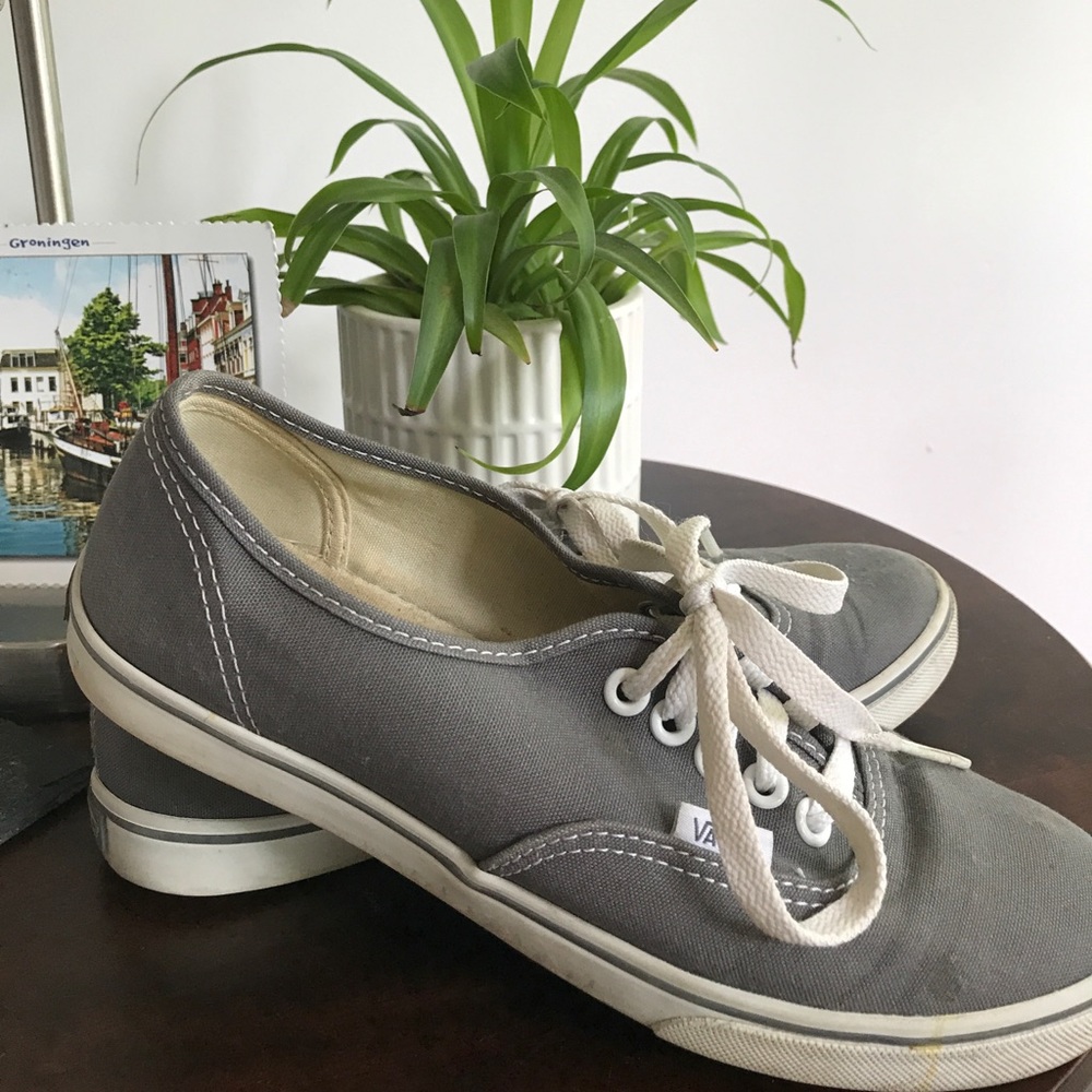 Used Gray Vans